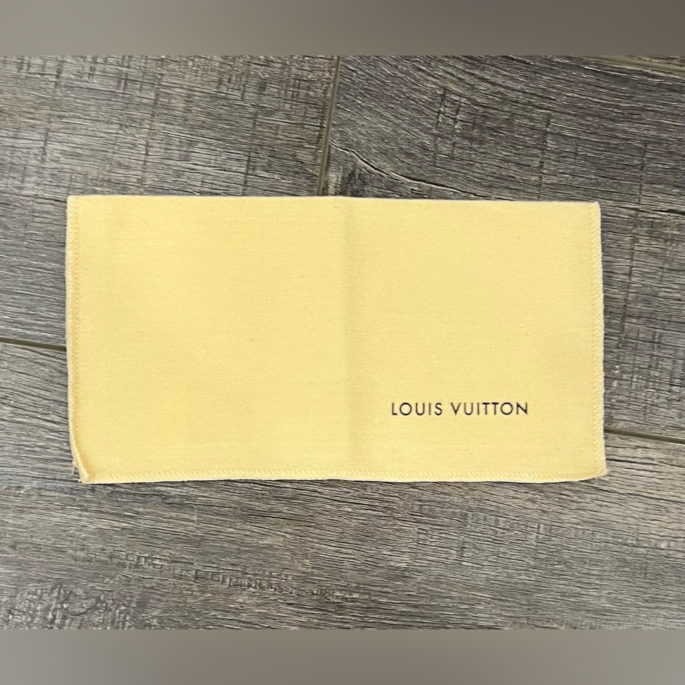 Louis Vuitton Yellow Cotton Cleaning Cloth – Made in Italy